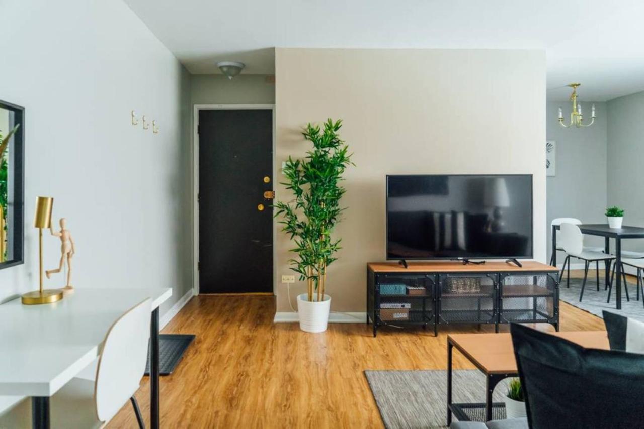 1Br Stylish Apartment, Perfect For Getaway - Oakdale 201 Chicago Buitenkant foto